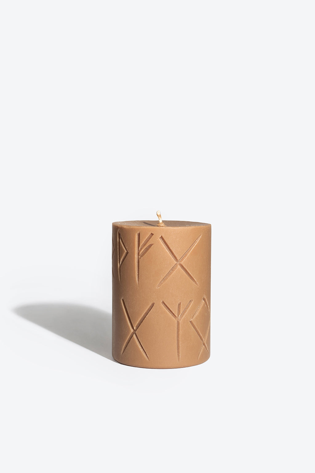 Rune Candle Frigga – Guardian of the Hearth