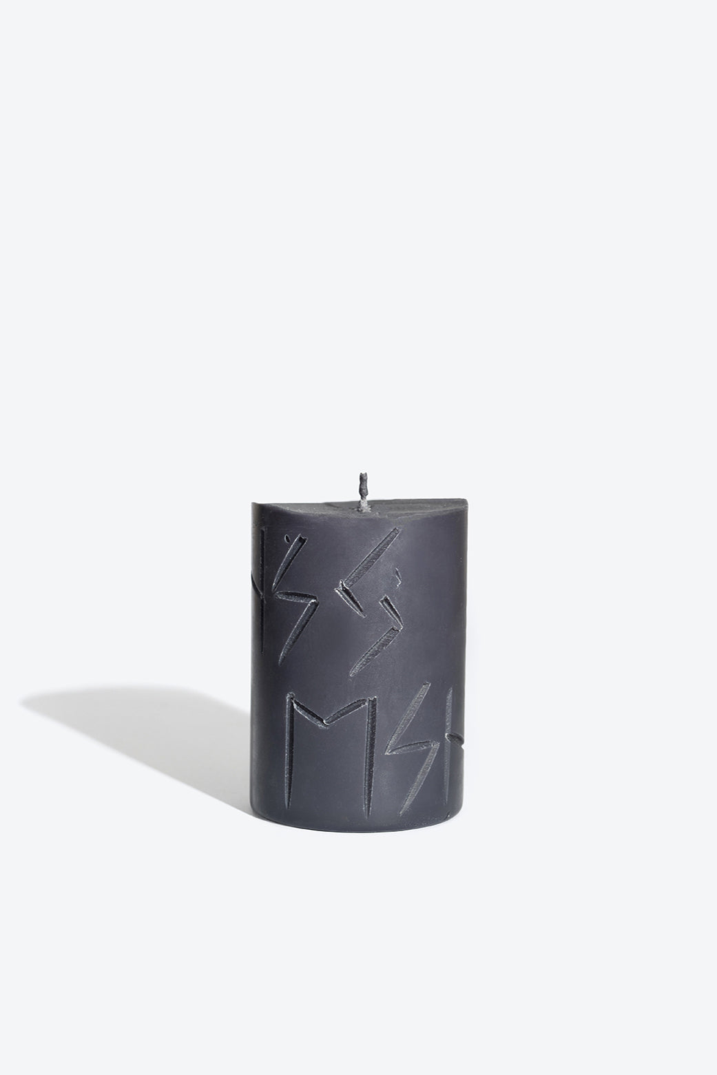 Rune Candle Hag – The Witch’s Broom