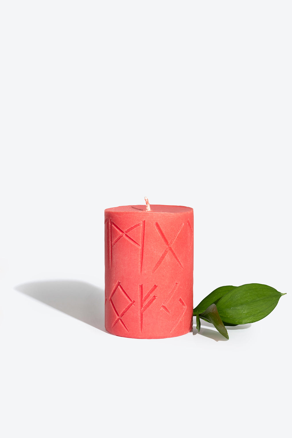 Rune Candle Freya – Love and Passion